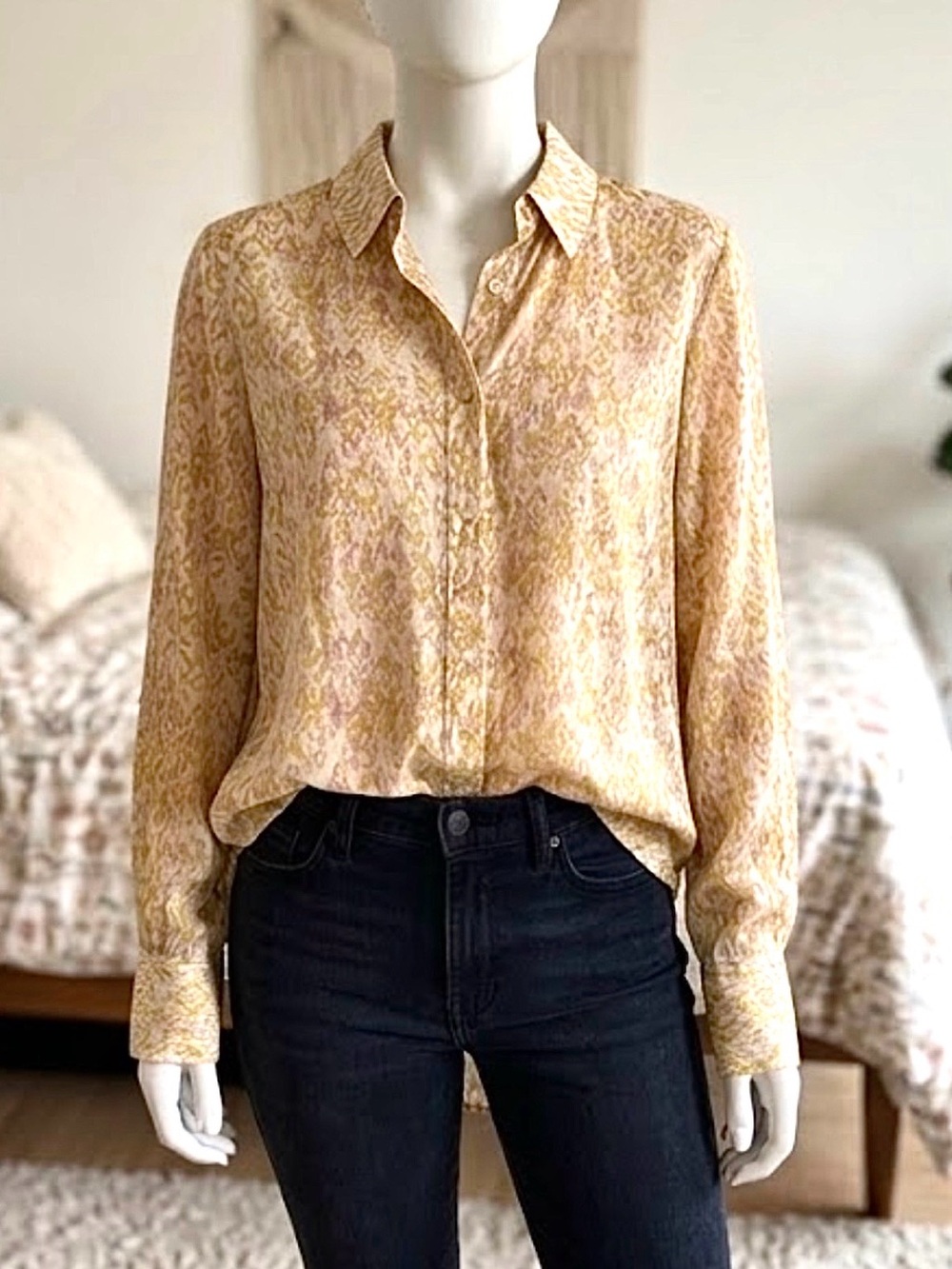 Evereve Yellow and Peach Print Button-Up Blouse Small